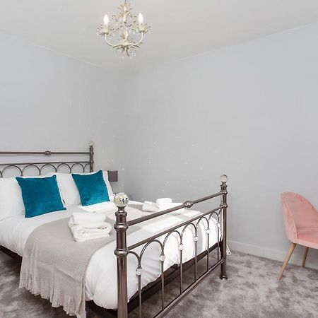 The Luxury Potting Shed With Free Parking! Apartment York Ngoại thất bức ảnh