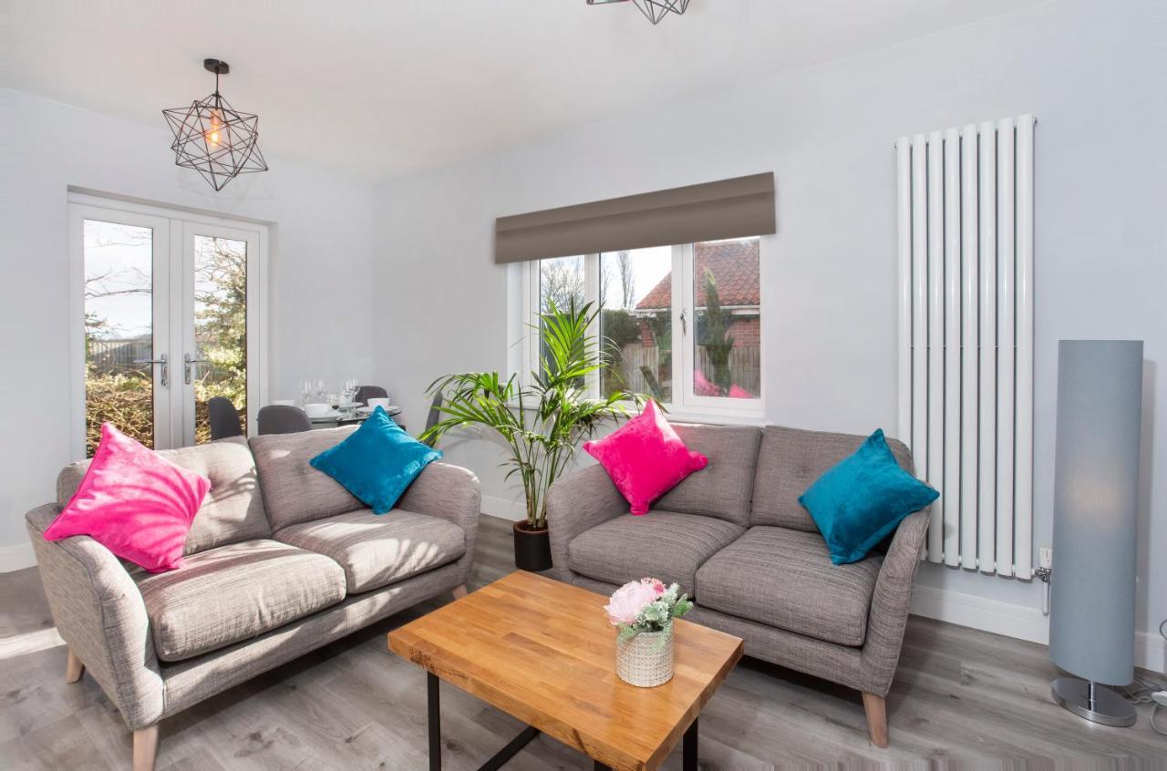 The Luxury Potting Shed With Free Parking! Apartment York Ngoại thất bức ảnh