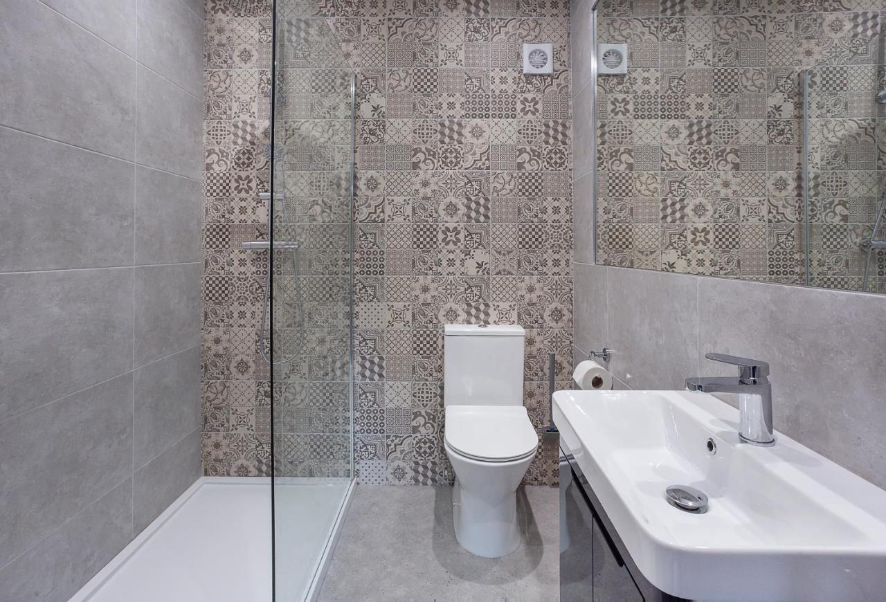 The Luxury Potting Shed With Free Parking! Apartment York Ngoại thất bức ảnh